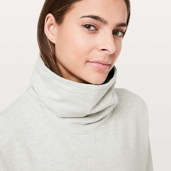 LULULEMON ATHLETICA Go Forward Pullover in Heathered Core Ultra Light Gray - Picture 3 of 9